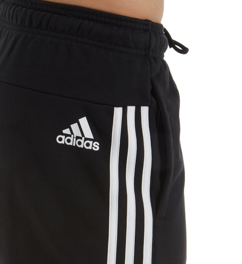 Athletics 3 Stripe Short-cs1