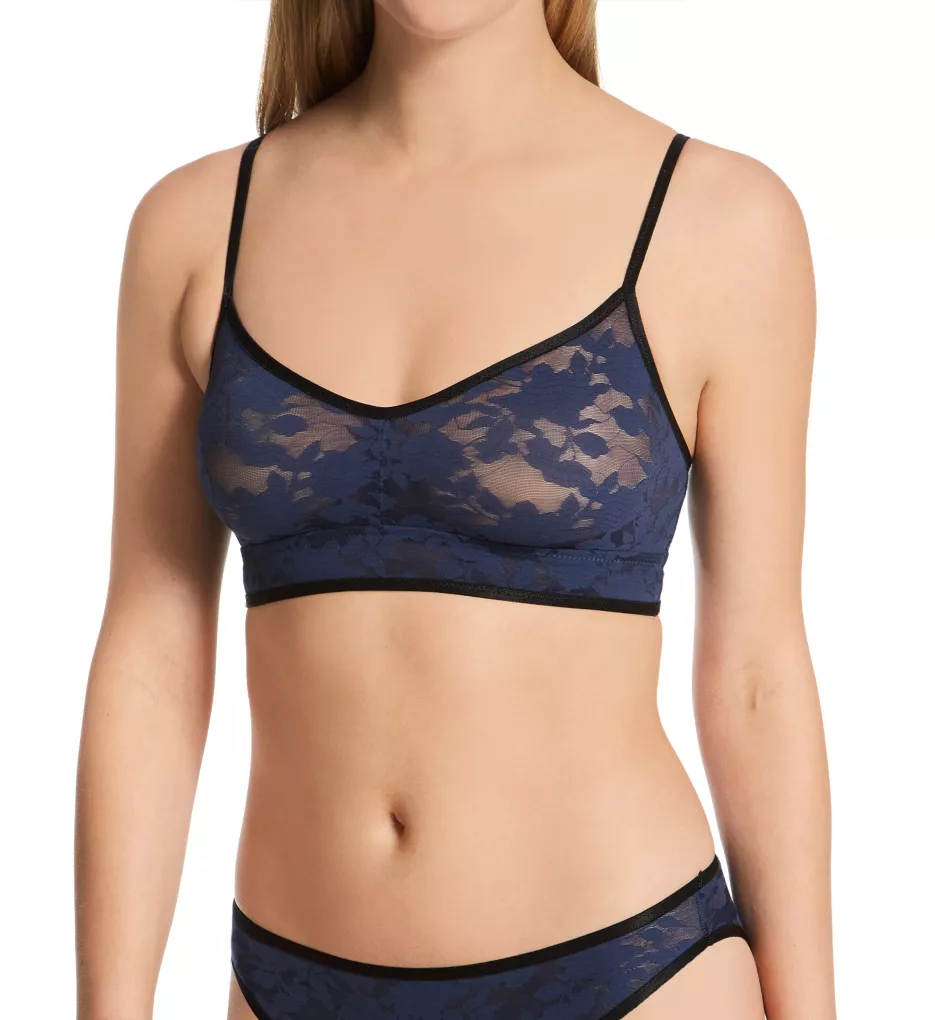 b.tempt'd by Wacoal Women's Shadow Scene Unlined Molded Underwire Bra, Blue  Coral, 34D at  Women's Clothing store