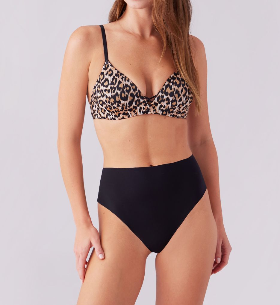 b.tempt'd by Wacoal Undercover Wire Free T-Shirt Bra 956207 - Image 4