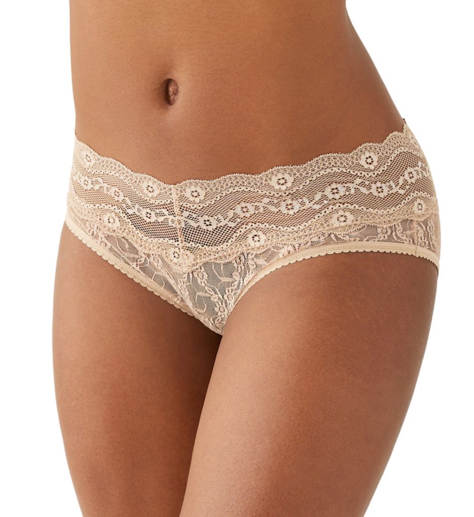 b.tempt'd by Wacoal Women's Lace Kiss Hipster Panty in Au Natural | Size: Large | HerRoom.com