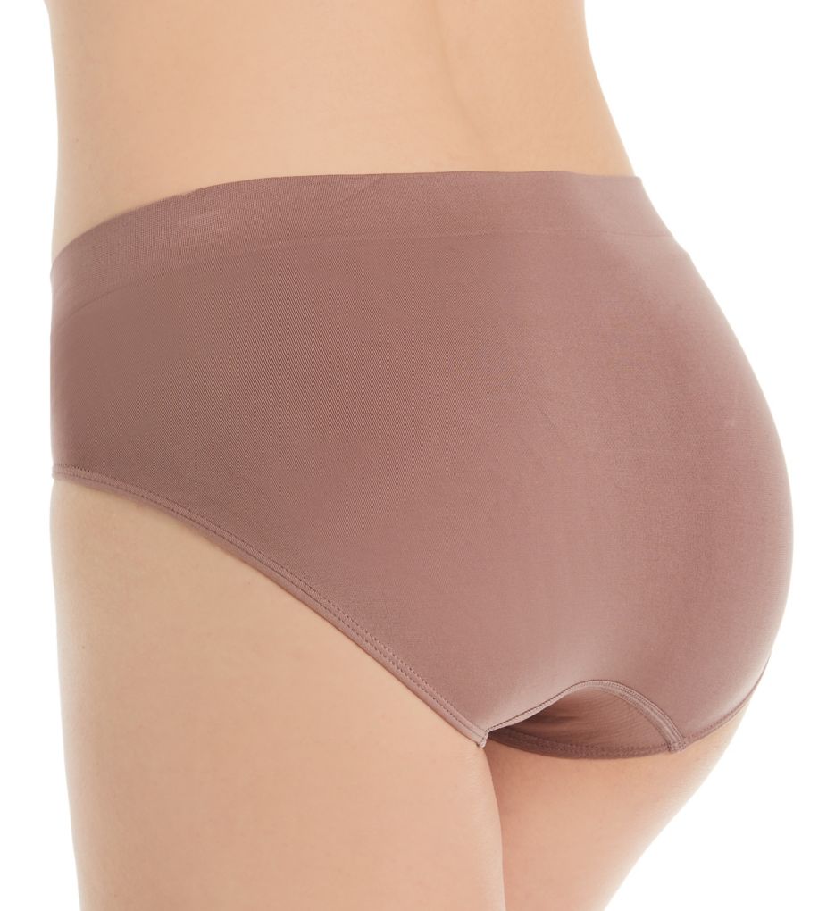 One Smooth U All-Around Smoothing Hi-Cut Panty-bs