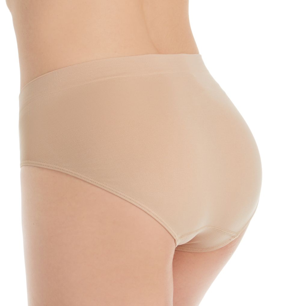 One Smooth U All-Around Smoothing Hi-Cut Panty-bs