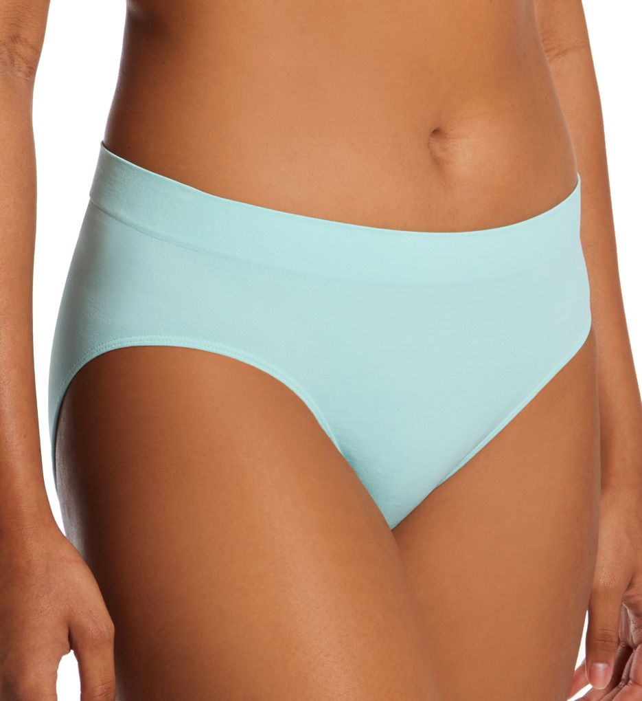 One Smooth U All-Around Smoothing Hi-Cut Panty-fs