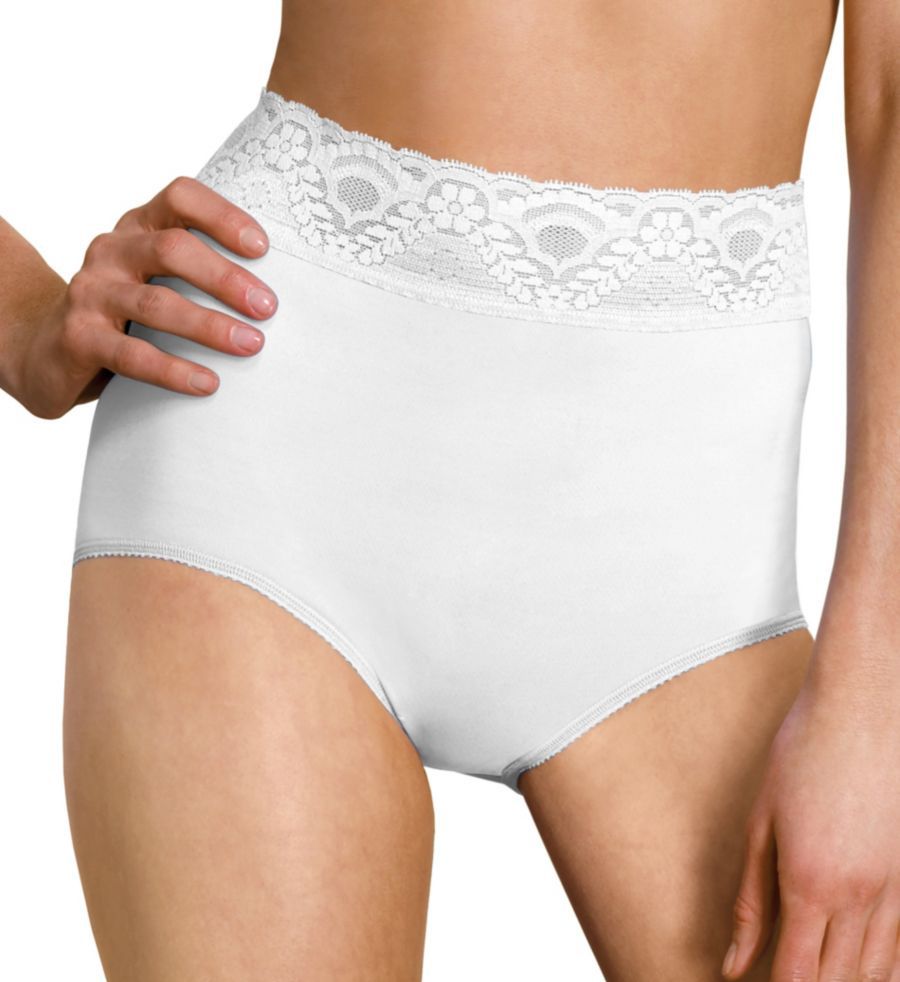 Bras and Panties by Bali (1046642)