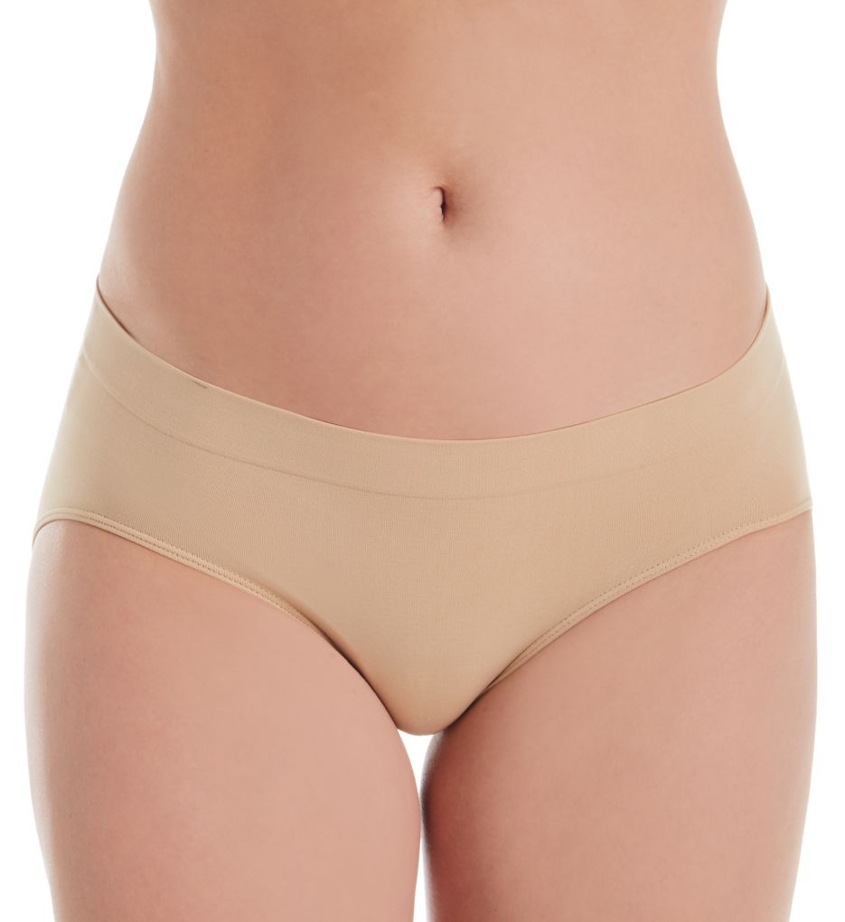 One Smooth U All-Around Smoothing Hipster Panty-fs