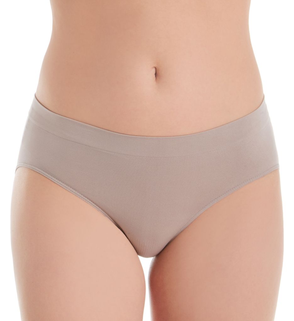 One Smooth U All-Around Smoothing Hipster Panty-fs