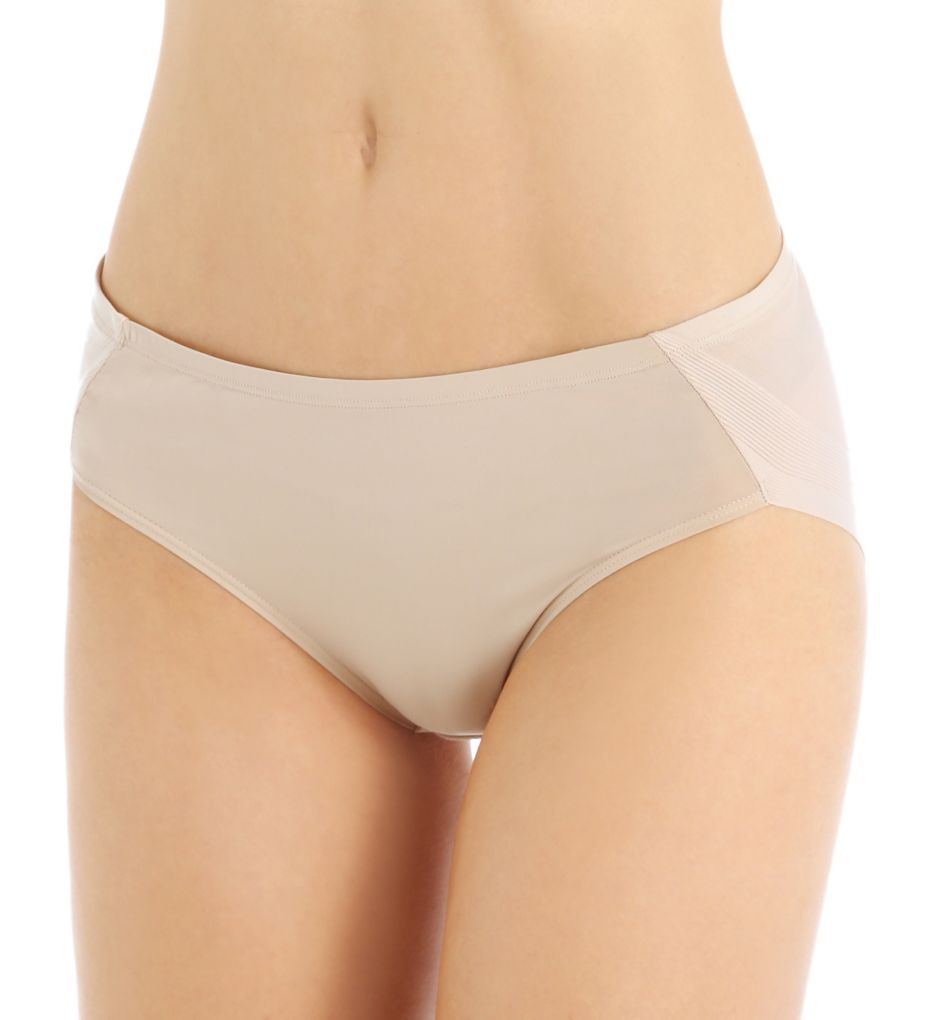 One Smooth U Ultralight Hipster Panty-acs