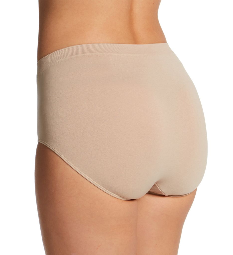 Hanes Women's Shaping Brief Pack, 100% Cotton Lining, 2-Pack Light Beige M  