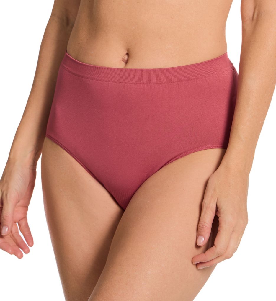 Bali Comfort Revolution Microfiber Brief Panty Tea Berry 8/9  - Image 1