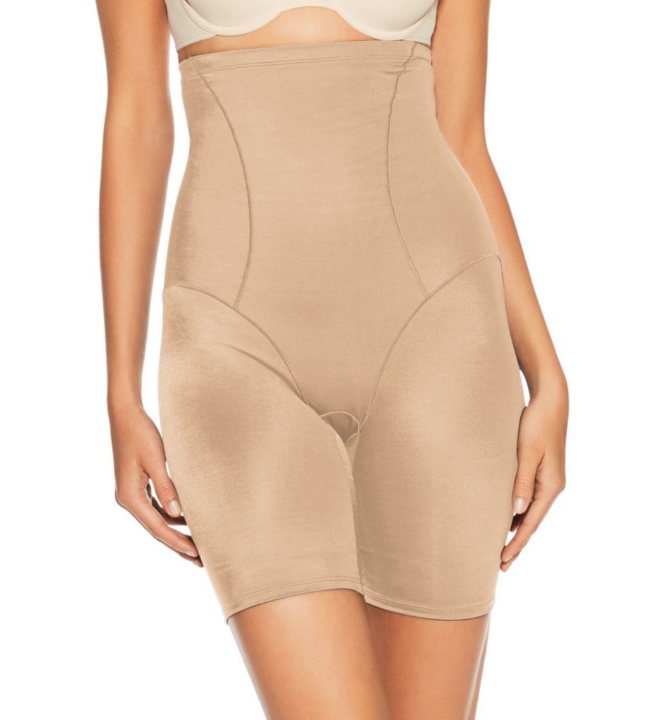 Bras and Panties by Bali (2259284)