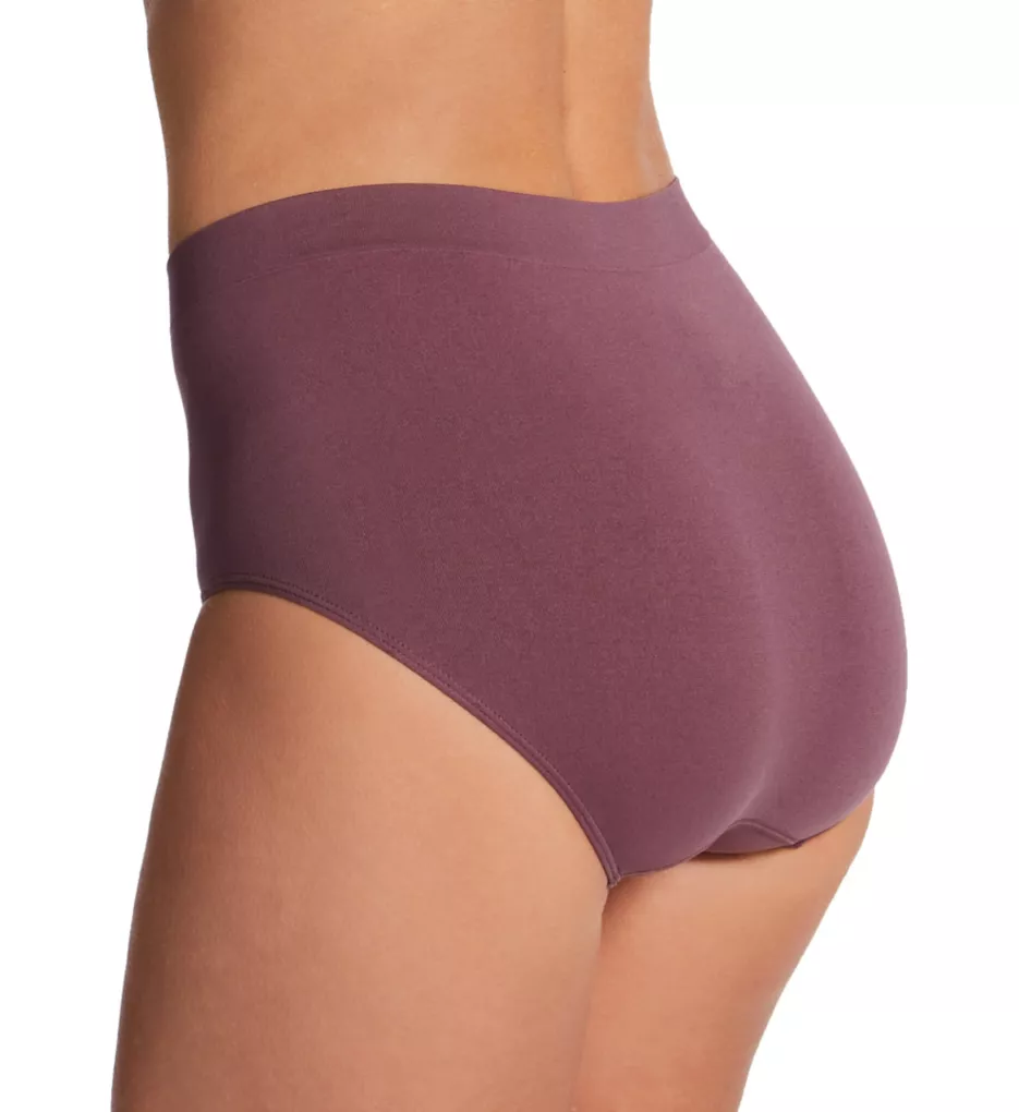 One Smooth U All-Around Smoothing Brief Panty Currant Purple 6