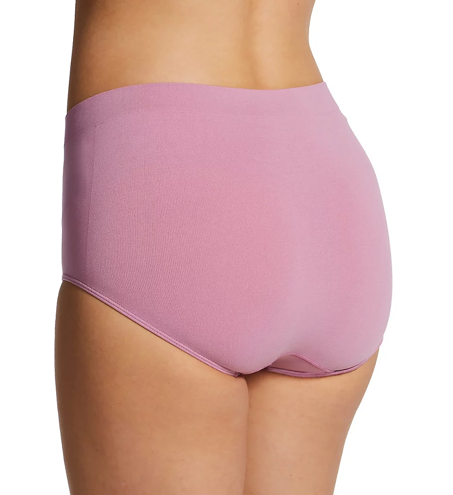 One Smooth U All-Around Smoothing Brief Panty