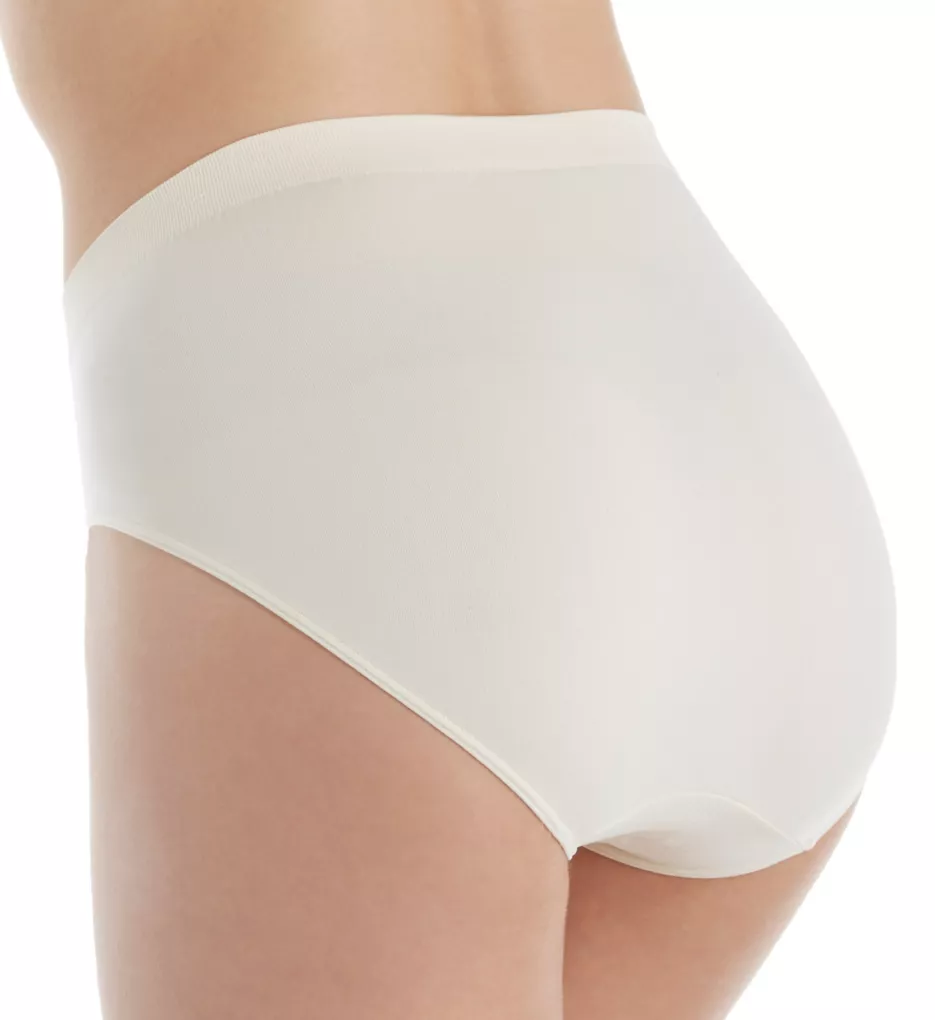Bali Comfort Revolution Microfiber Hi-Cut Panty, 3-Pack  Black/White/Excalibur 10/11 Women's