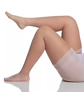 Ultra Sheer Plus Size Control Top Pantyhose White 1/2X
