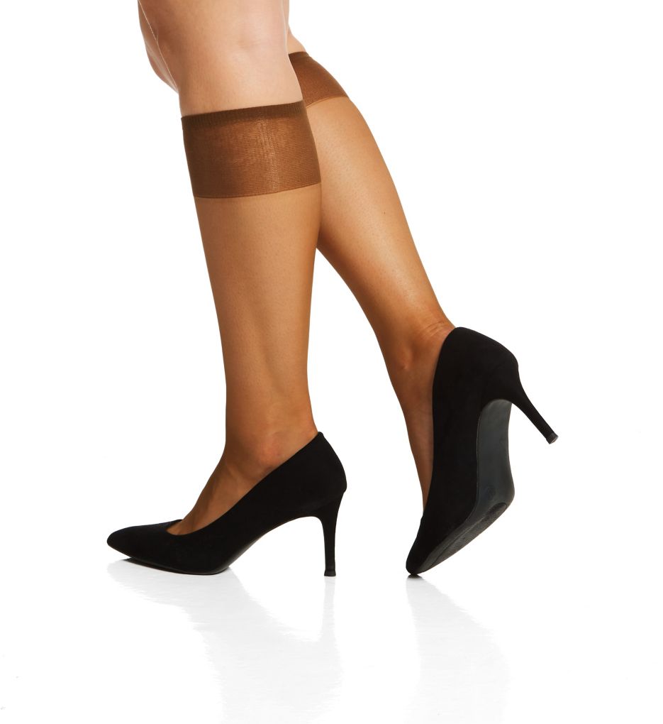 Queen Ultra Sheer Knee High - 3 Pack-bs