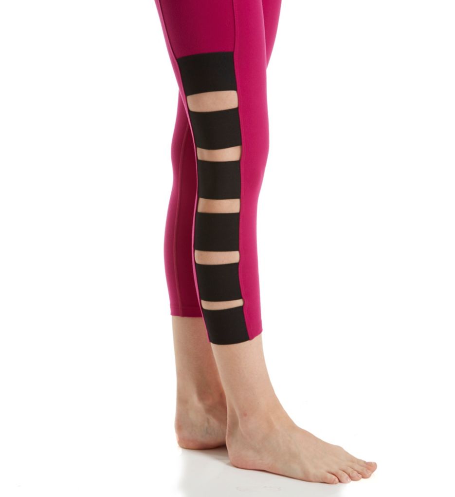 Supplex Wide Band Stacked Capri Legging-cs1