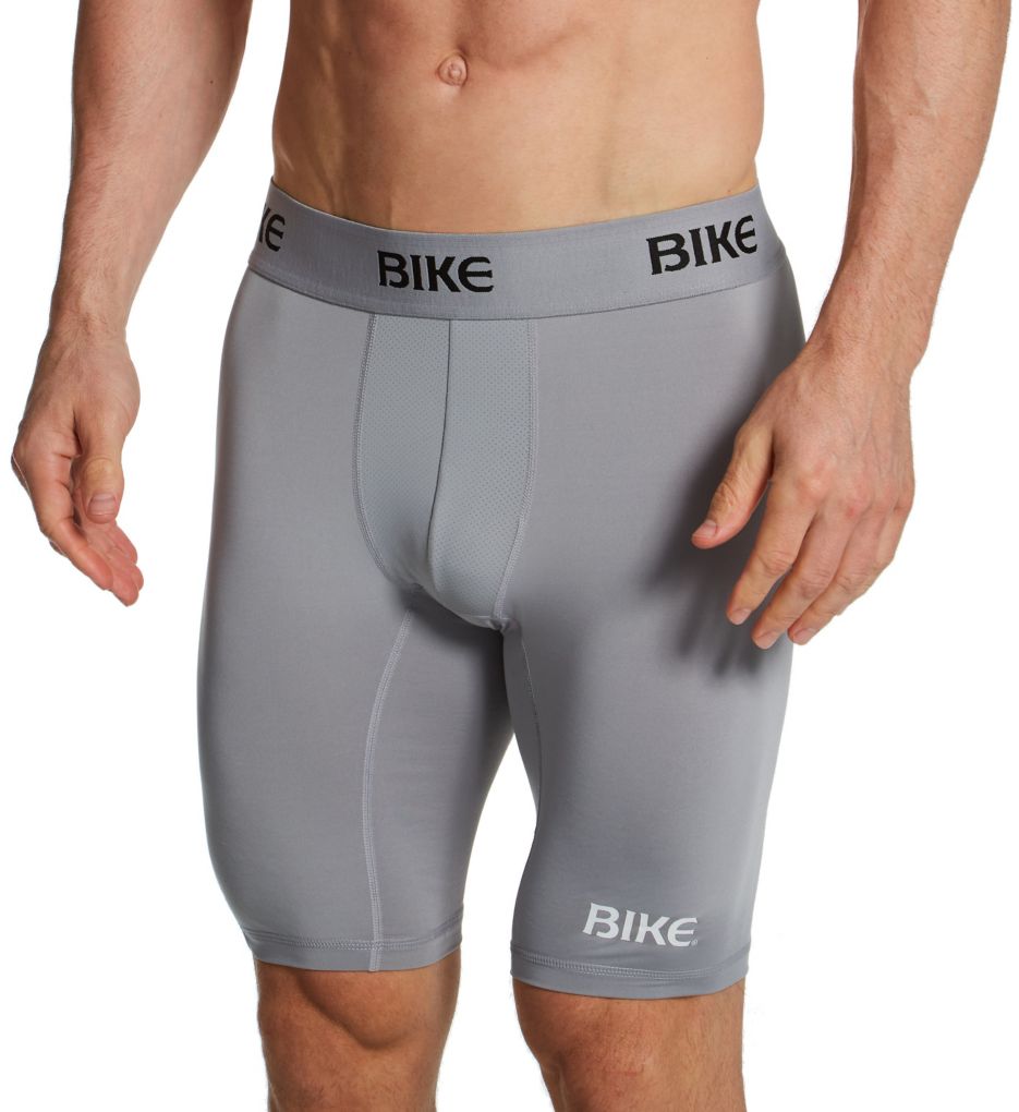 Bicycle compression clearance shorts