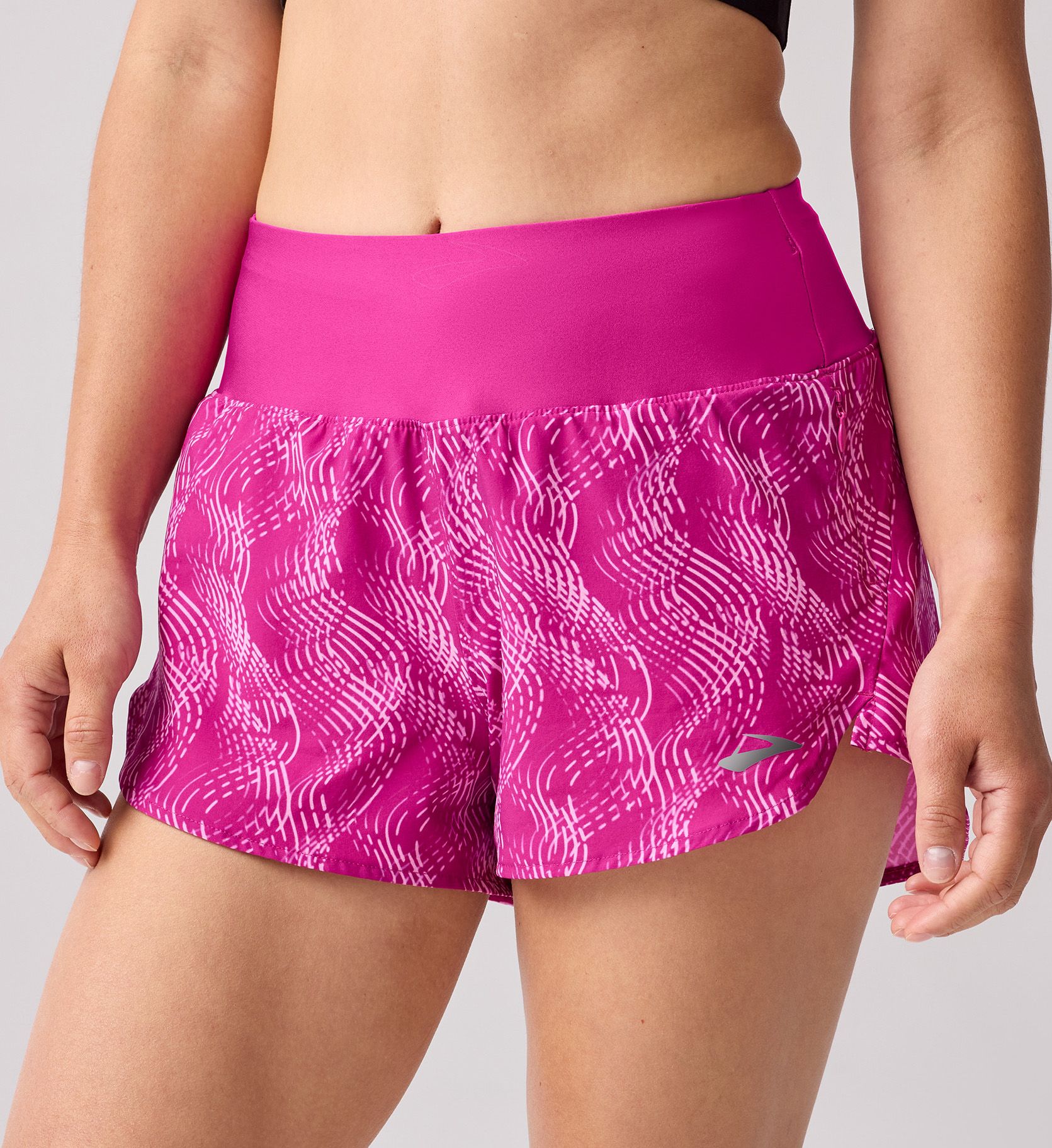 Brooks Women's Chaser 3 Inch Shorts in Magenta Aqueous | Size: Medium | HerRoom.com