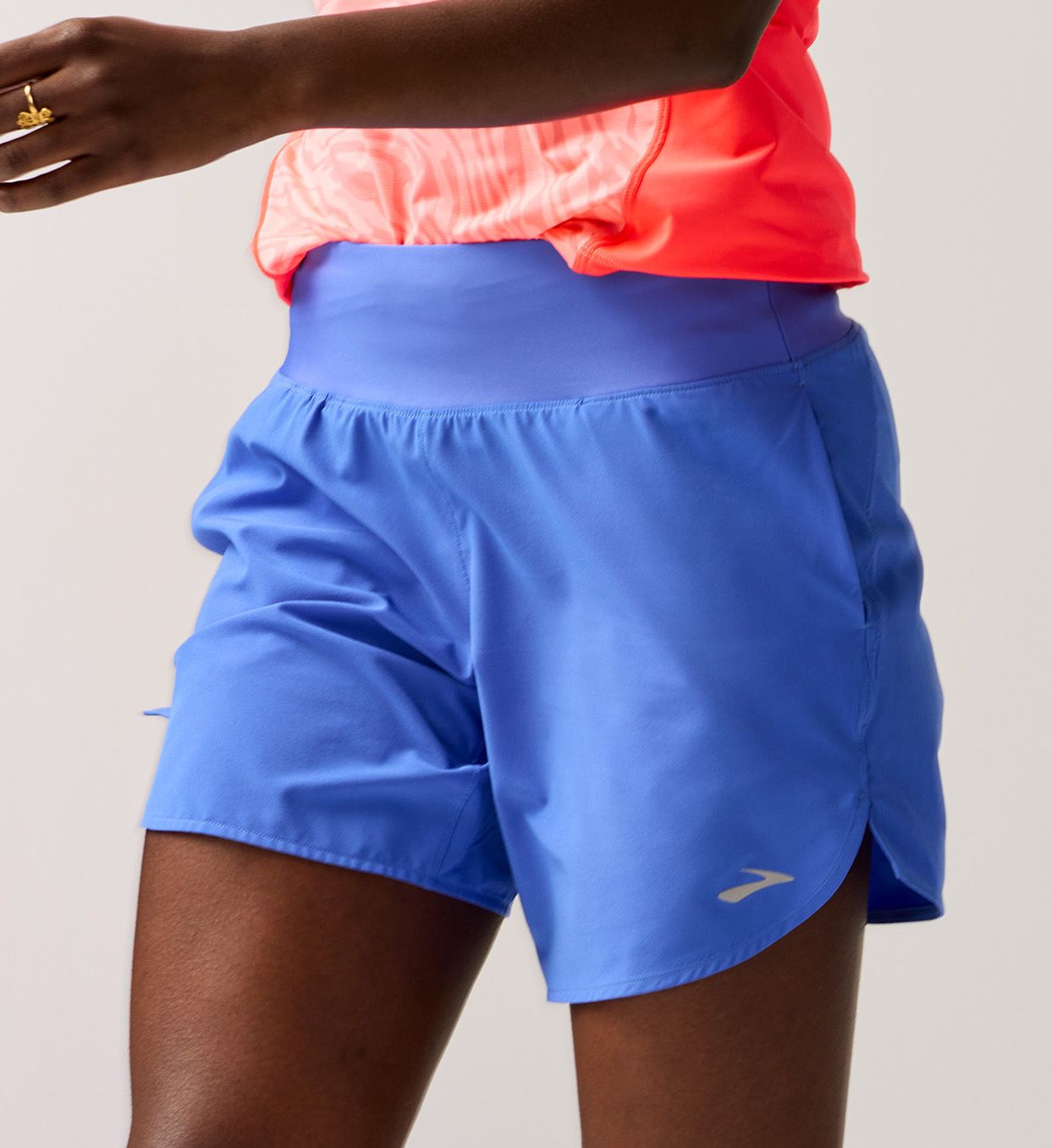 Chaser Women's 7 inch Short Tight main image 1
