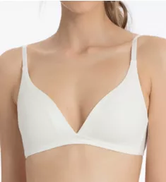 Cate Triangle Wireless Bra Alabaster Creme 32A