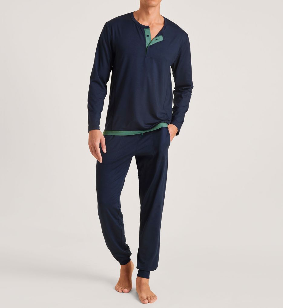 DSW Balancing Long Sleeve T-Shirt-cs1