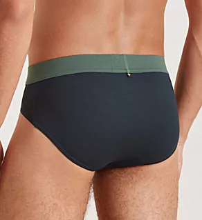 Balanced Day Brief