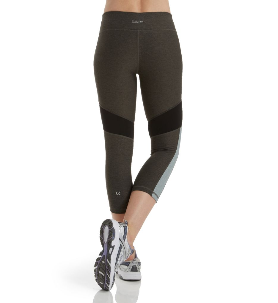 Performance Colorblocked Compression Crop Legging-bs