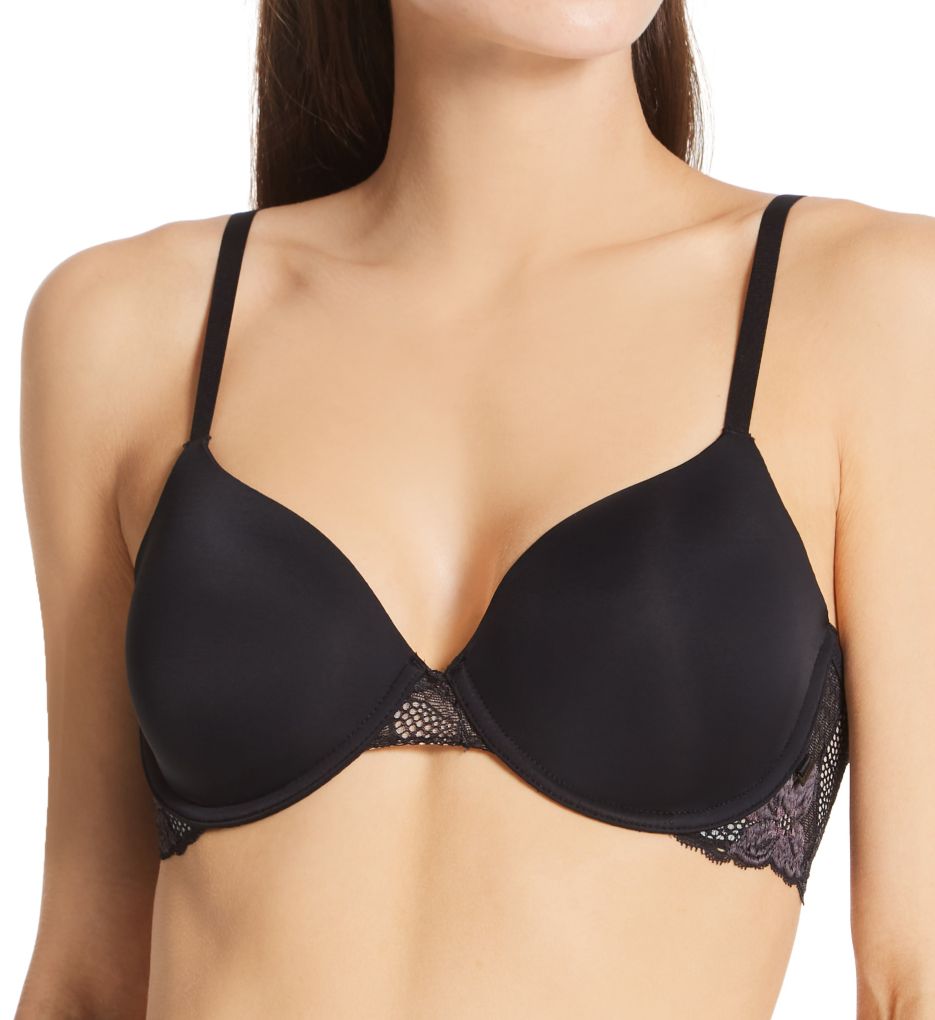 Calvin Klein Women's Perfectly Fit Push Up Plunge Memory Touch Bra 