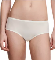 Soft Stretch Seamless Hipster Panty Ivory O/S