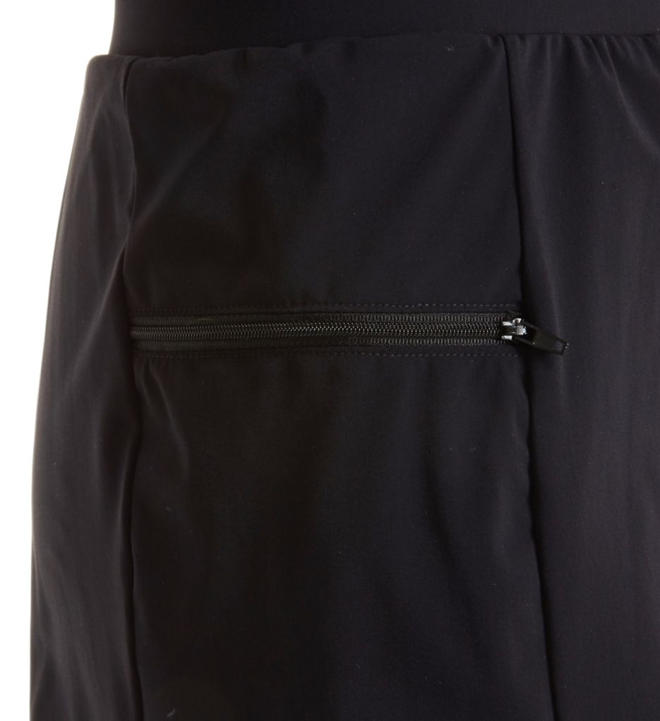 Solid Bottom Swim Short-cs1