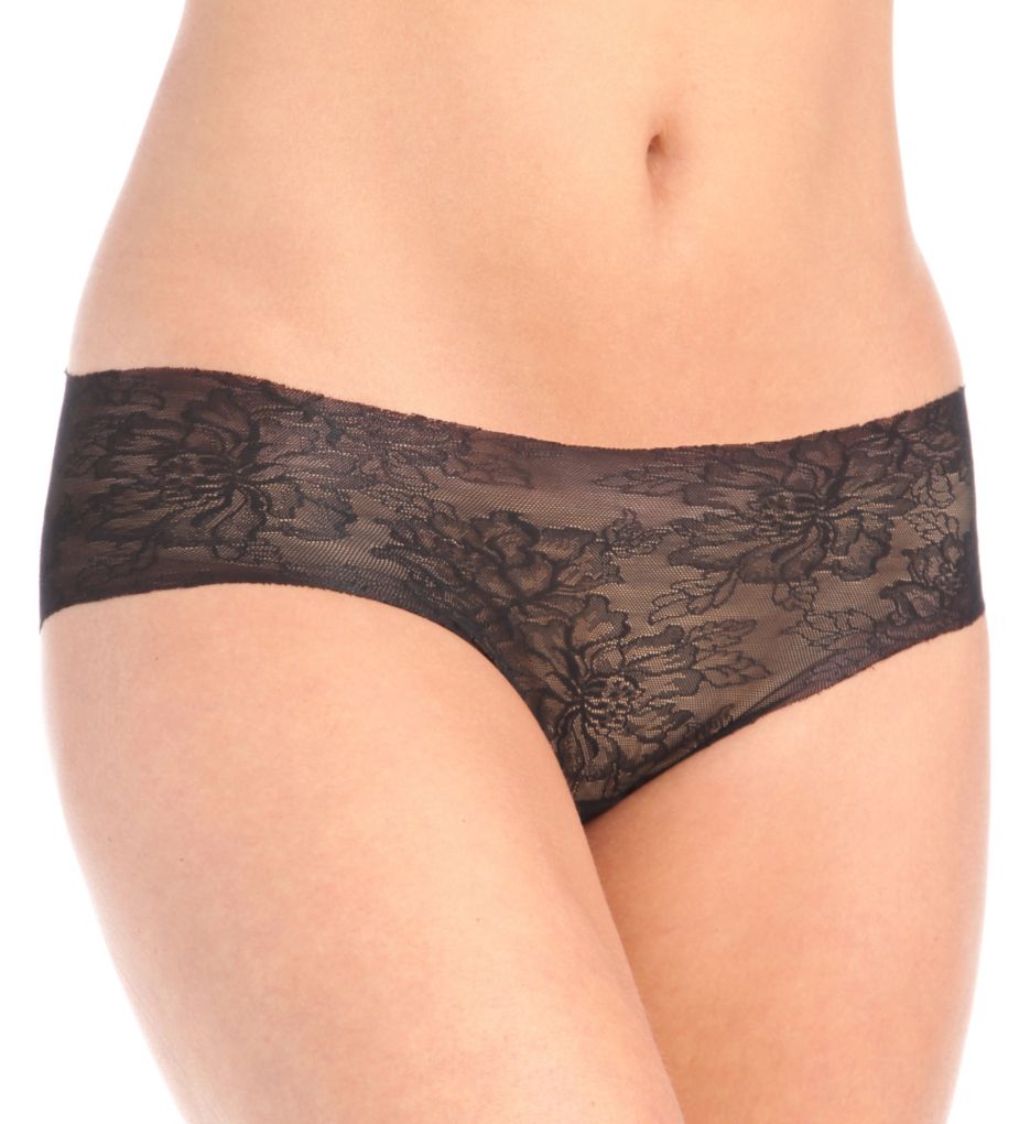 Weightless Lace Hot Panty