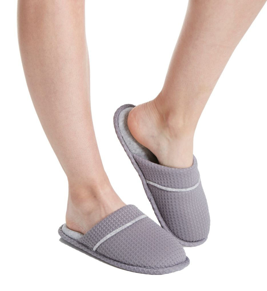 Textured Knit Closed Toe Scuff Slipper-cs1