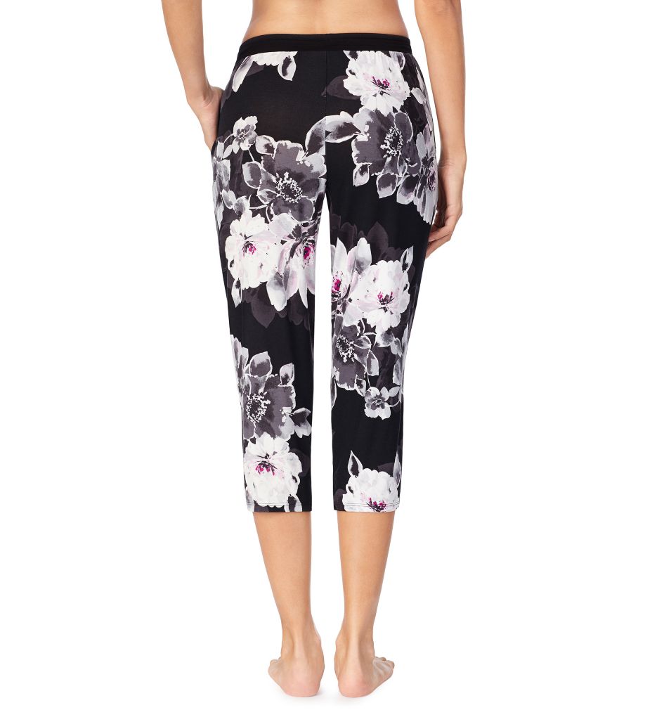 April Bloom Capri-bs