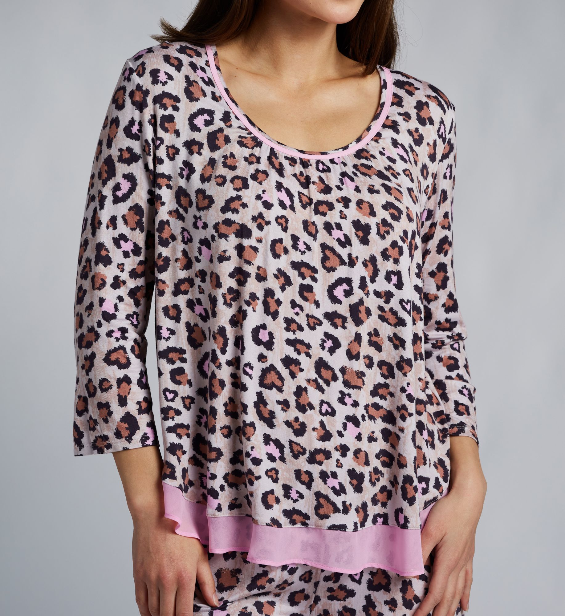 Ellen Tracy Leopard Cropped Pant PJ Set N852667 - Image 3