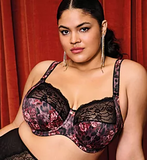 Front view of Morgan Underwire Bra with Underband Dark Romance 32K