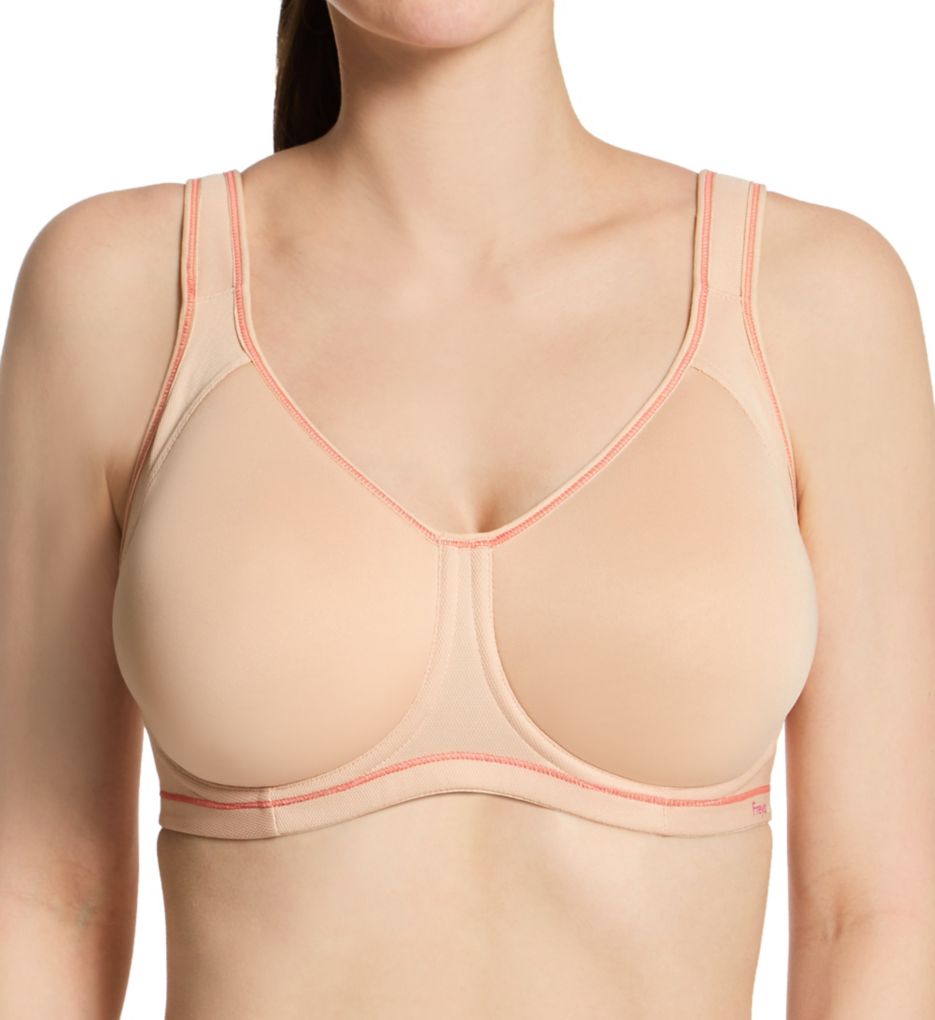 A padded strap in the @freyalingerie Active Sonic Moulded Sports means that  there is less stress in the shoulders!⁠ ⁠ Size range 6-18