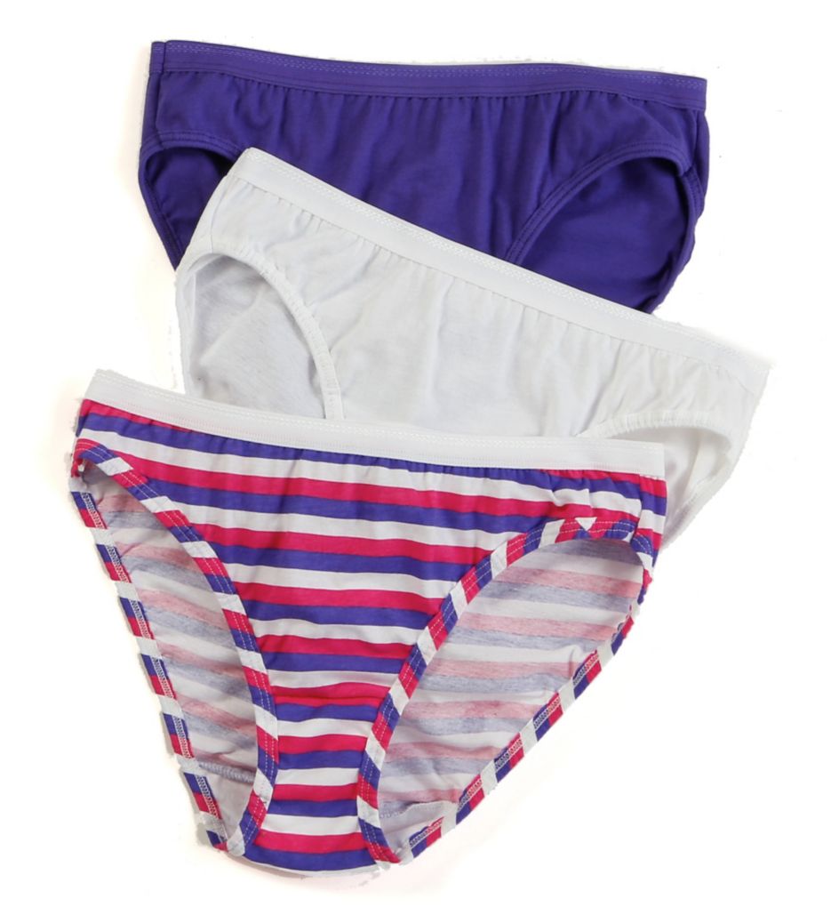 Fruit of the Loom Women's Tagless 100% Cotton Brief Panties (Value Packs)  (3, Size 6 (38-39)) at  Women's Clothing store