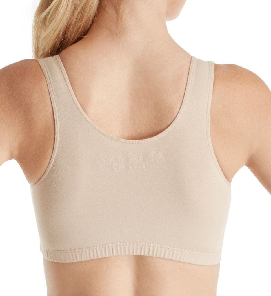 tank top style sports bra