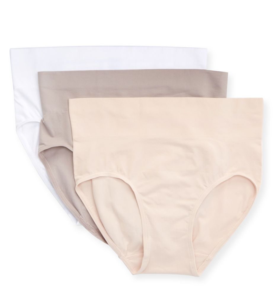 Bras and Panties by Hanes (2519438)