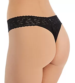 Signature Lace Original Rise Thong Black O/S