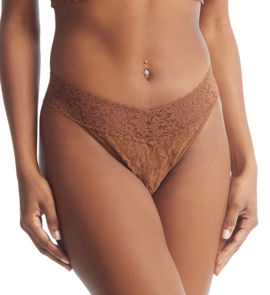 Signature Lace Original Rise Thong-gs