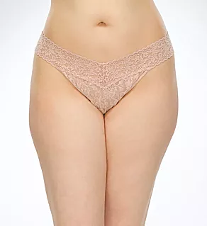 Signature Lace Plus Size Thong Chai O/S Plus