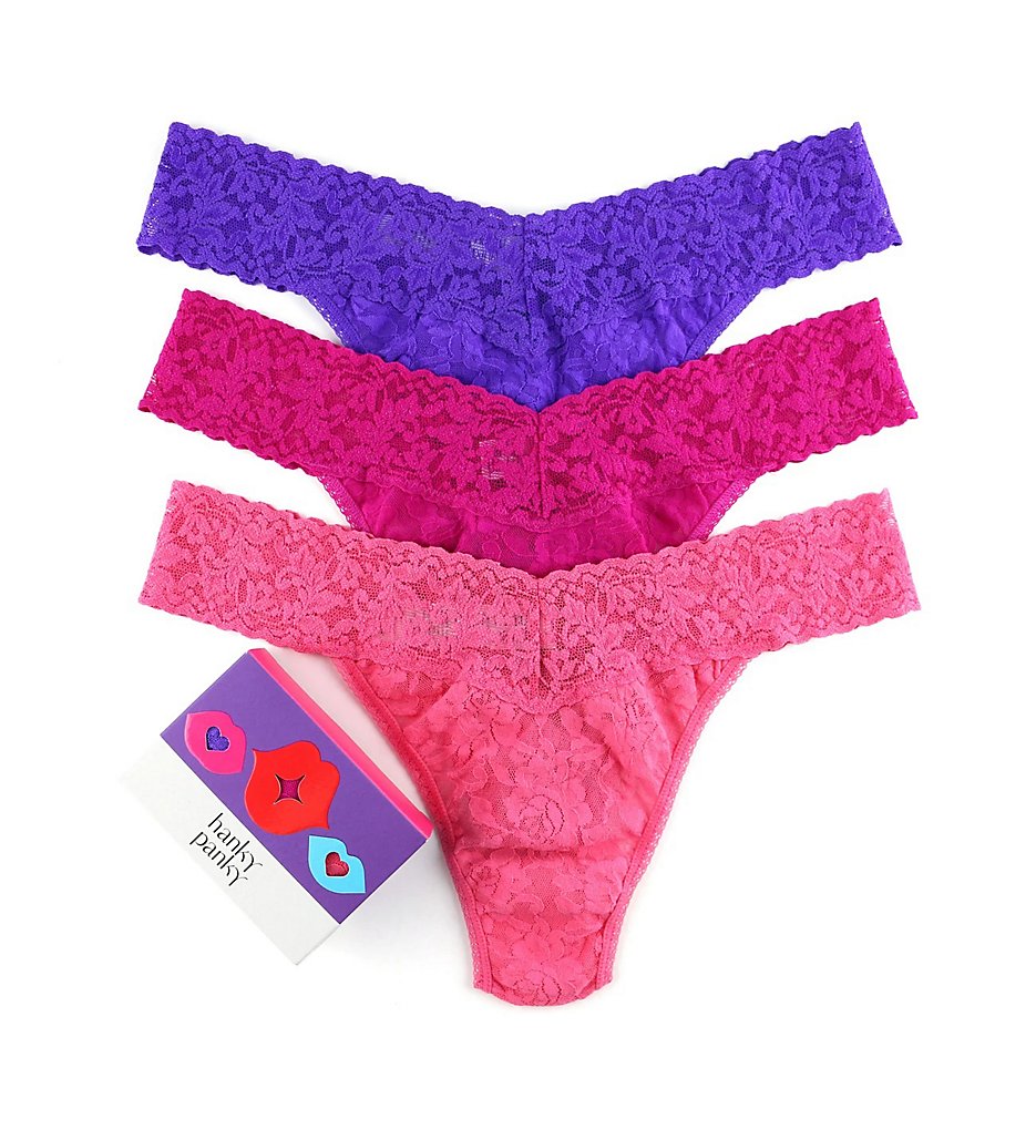 Hanky Panky >> Hanky Panky 48LN3BX Signature Lace Original Rise Thong Holiday 3 Pack (Pink/Purple/Pink O/S)