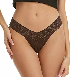 Signature Lace Low Rise Thong Chocolate Noir O/S