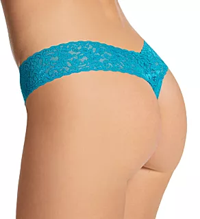 Signature Lace Low Rise Thong Holiday 5 Pack Sea/Blue/Am/Vio/Guava O/S
