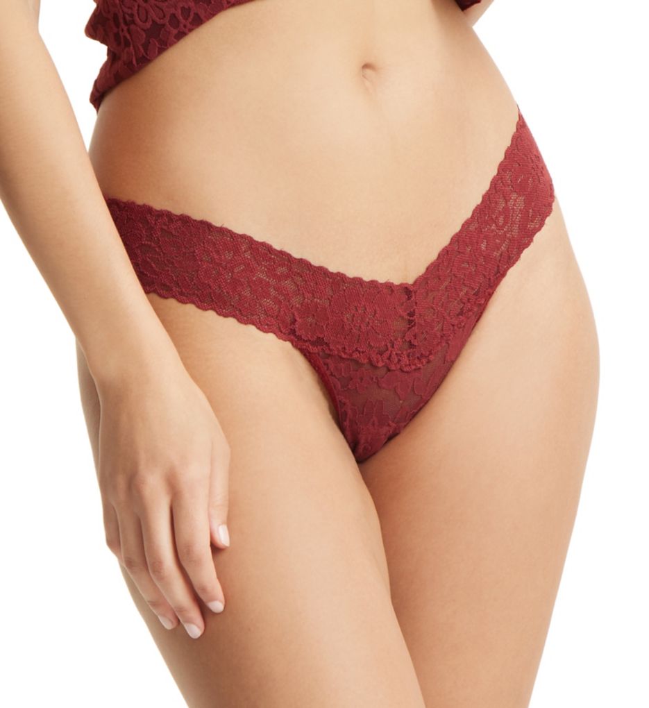 Hanky Panky Women's Daily Lace Low Rise Thong Panty in Red | HerRoom.com