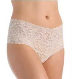 Signature Lace Retro Thong Chai O/S