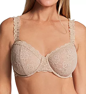Signature Lace Balconette Bra Chai 32D