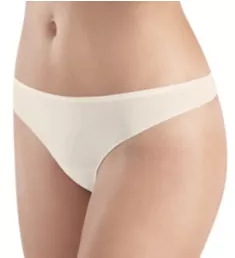 Allure Thong Panty Off White L