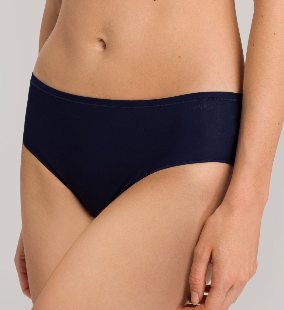 Bras and Panties by Hanro (2551024)